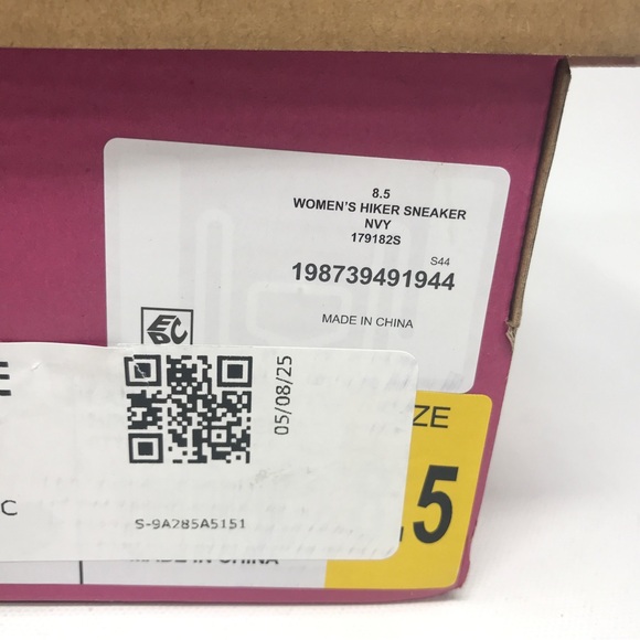 Skechers Mesh Trail Hiking Sneaker, Women's Size 8.5 - Navy - Picture 10 of 10